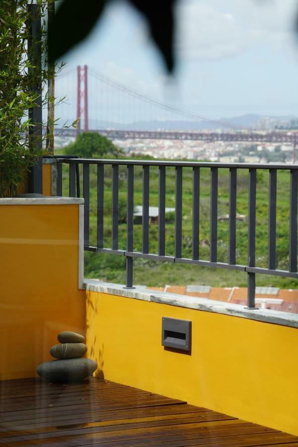 Penthouse Bellevue Apartment Almada Exterior foto