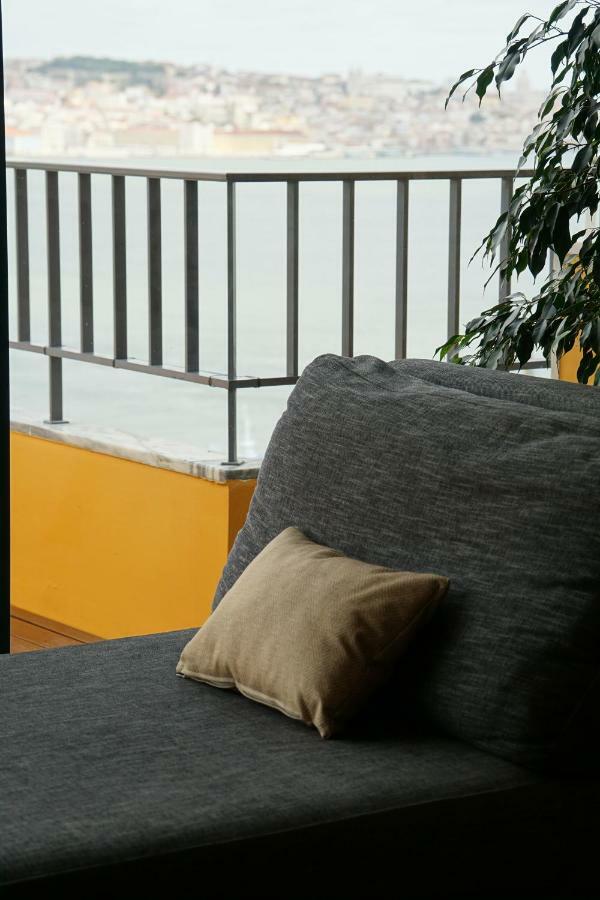 Penthouse Bellevue Apartment Almada Exterior foto