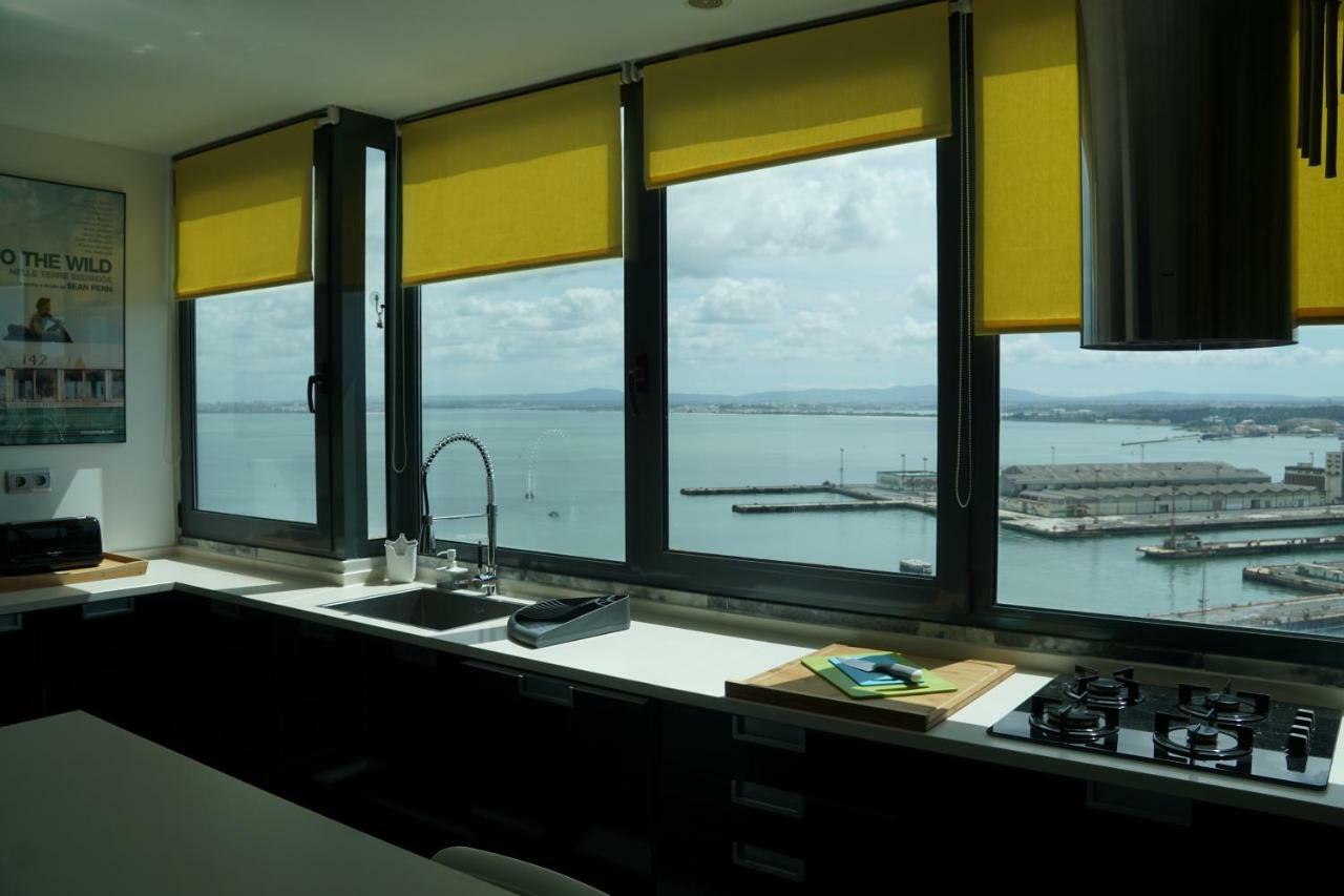 Penthouse Bellevue Apartment Almada Exterior foto